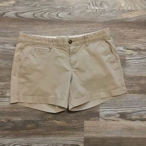 Old Navy Tan Favorite Khaki Perfect 5” Shorts 12